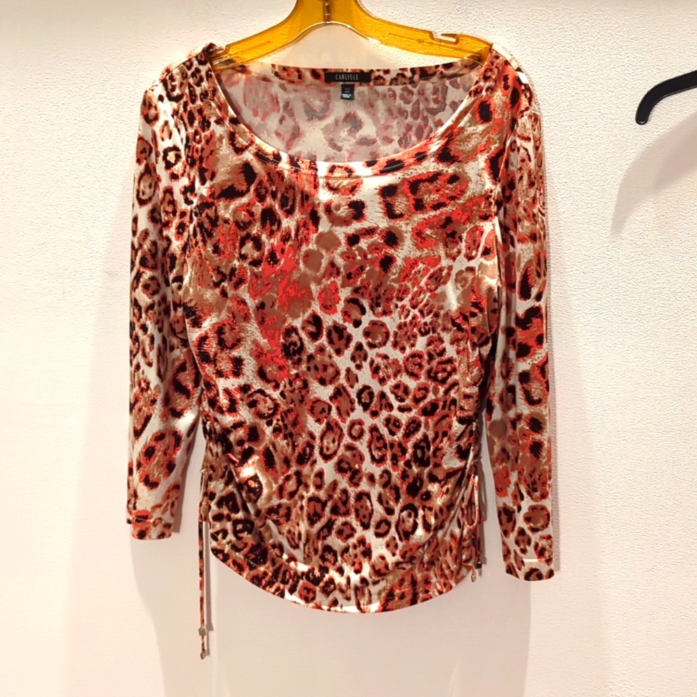 Carlisle Cheetah print blouse. Vintage / retro. Size L